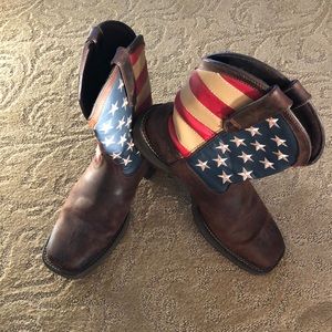 Like new patriotic cowboy boots!
